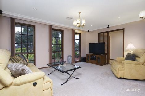 Property photo of 4 Penrith Court Berwick VIC 3806