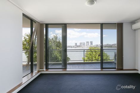 Property photo of 3/29 Bennelong Parkway Wentworth Point NSW 2127