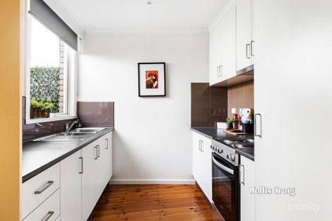 Property photo of 7/1 Gracedale Court Strathmore VIC 3041