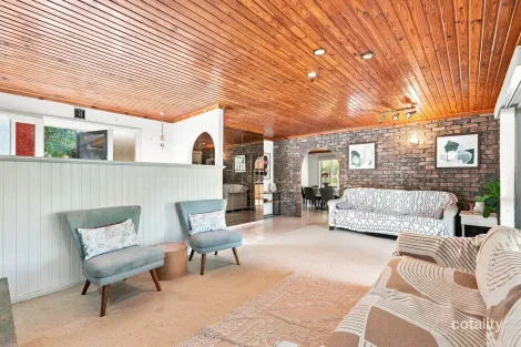 Property photo of 6 Sandrew Street Robertson QLD 4109