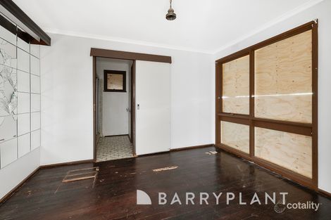 Property photo of 14 Linlithgow Way Melton West VIC 3337