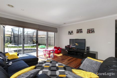 Property photo of 7 Lawson Place Burnside Heights VIC 3023