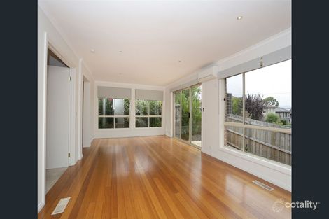 Property photo of 2/146 Springvale Road Glen Waverley VIC 3150