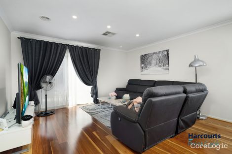Property photo of 44 Atkinson Close Point Cook VIC 3030