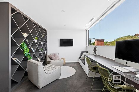 Property photo of 7 King Street St Kilda East VIC 3183