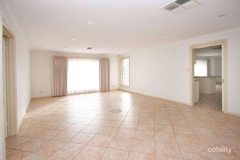 Property photo of 11 Brolga Place Nicholls ACT 2913