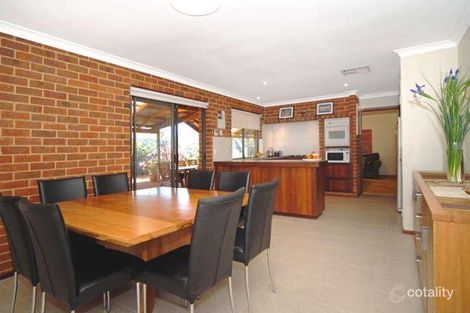 Property photo of 16 Renou Way Bateman WA 6150