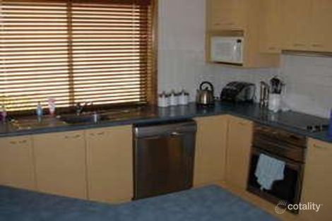 Property photo of 1 Marngo Place Mount Gambier SA 5290