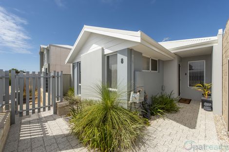 Property photo of 8 Elvire Grove Golden Bay WA 6174