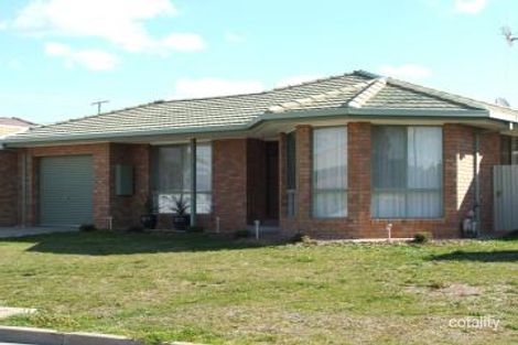 Property photo of 2 Warren Court Shepparton VIC 3630