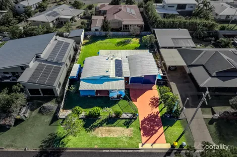 143 Welch St, Elliott Heads, QLD 4670