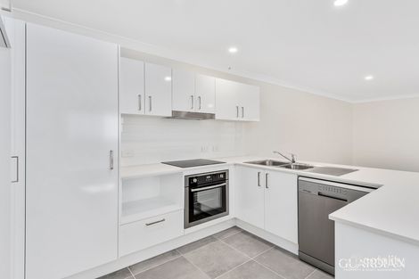 Property photo of 29 Central Park Drive Eagleby QLD 4207