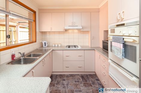 Property photo of 1/4 Glenn Close Cranbourne West VIC 3977