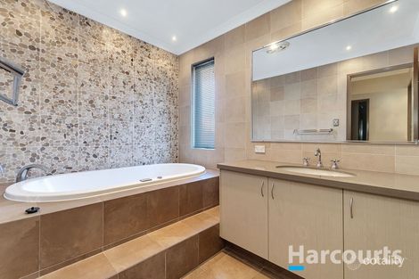 Property photo of 33 Watersun Gardens Jindalee WA 6036