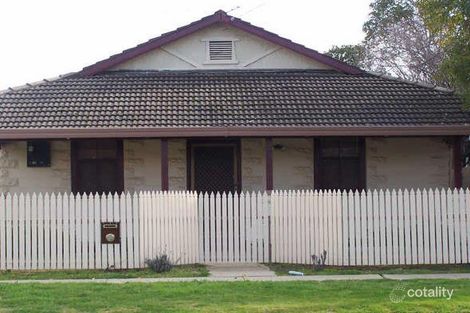 14 Bolton St, Wagga Wagga, NSW 2650