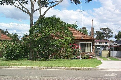 4 Patricia St, Chester Hill, NSW 2162