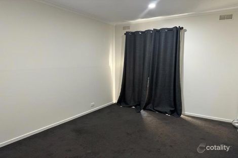 Property photo of 7 Clovelly Drive Craigieburn VIC 3064