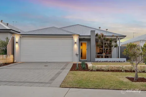 Property photo of 10A Benedick Road Coolbellup WA 6163