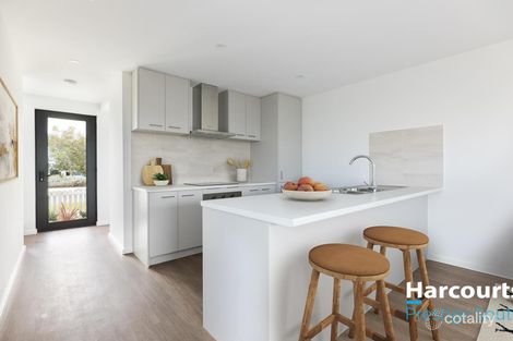 Property photo of 14 Mercia Road Hilbert WA 6112