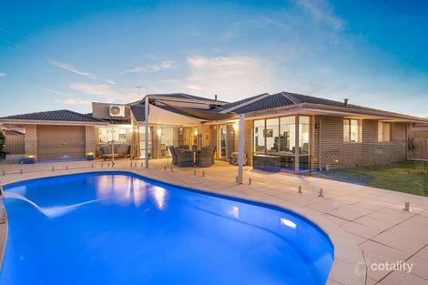 Property photo of 34 Southern Cross Circle Ocean Reef WA 6027