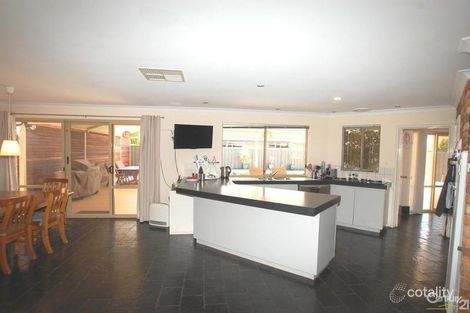 Property photo of 9 Cornwall Close Morley WA 6062