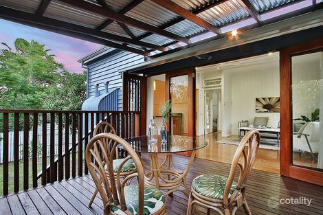 Property photo of 58 Macquarie Street Silkstone QLD 4304