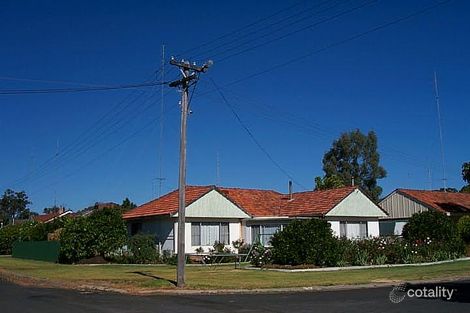 10 Knowles St, Harvey, WA 6220