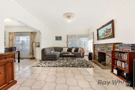 Property photo of 4 Hibiscus Avenue St Albans VIC 3021