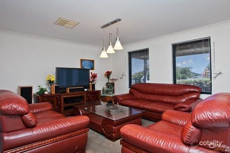 Property photo of 55 Copperback Circle Huntingdale WA 6110