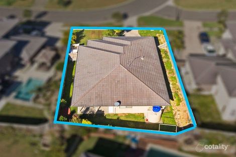 Property photo of 9 Hadrian Crescent Pacific Pines QLD 4211