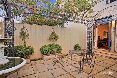 Property photo of 14B Kerferd Place Albert Park VIC 3206