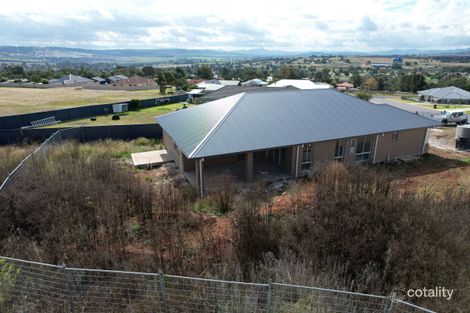 Property photo of 6 Scully Close Merriwa NSW 2329