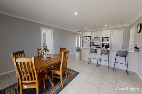 Property photo of 37 William Maker Drive Orange NSW 2800