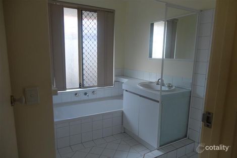 Property photo of 34 Leatherwood Way Huntingdale WA 6110