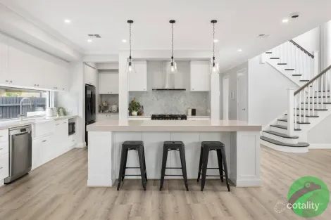 Property photo of 6 Luxton Terrace Seaford VIC 3198