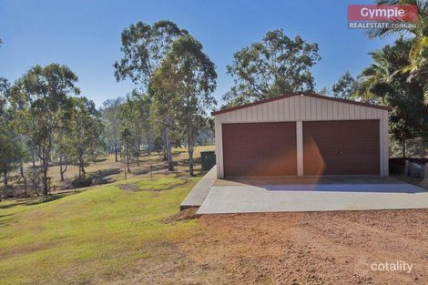 Property photo of 2 Emerald Drive Southside QLD 4570