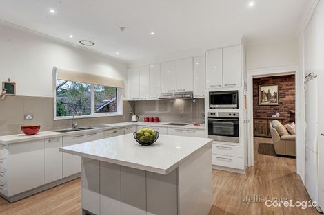 Property photo of 4 Miramar Court Donvale VIC 3111