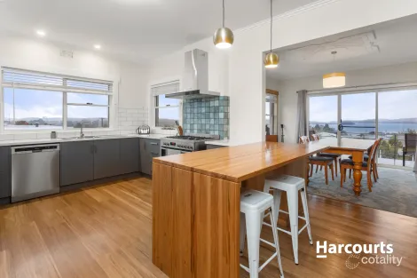 Property photo of 19 Napier Street Beauty Point TAS 7270