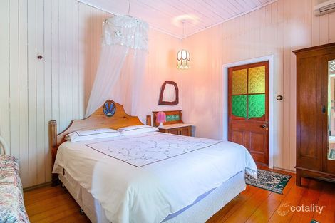 Property photo of 72 Chermside Road Newtown QLD 4305