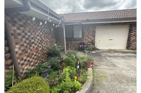 Property photo of 1/1 Verna Close Armidale NSW 2350