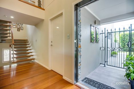 Property photo of 32 Dickens Street Norman Park QLD 4170