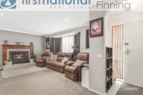 Property photo of 7 Cheshunt Court Cranbourne North VIC 3977