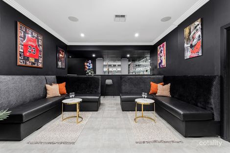 Property photo of 27 St Helens Close West Hoxton NSW 2171