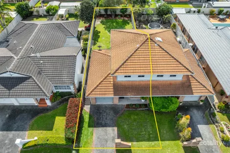 Property photo of 1/55 Osprey Drive Yamba NSW 2464
