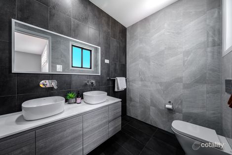 Property photo of 8 Josie Agius Street Whitlam ACT 2611