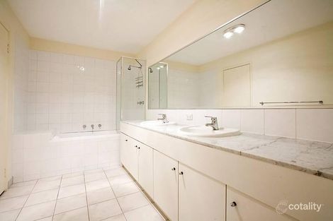 Property photo of 4 Levien Lane Footscray VIC 3011