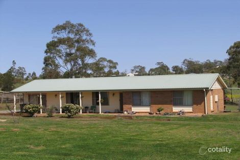 11 Clifford St, Meringandan West, QLD 4352