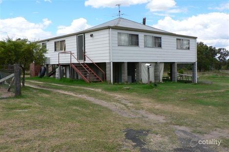 28 Gladstone St, Jennings, NSW 4383