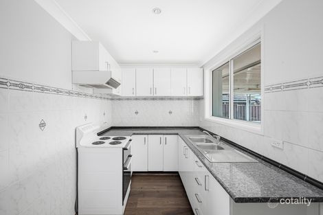 Property photo of 4 Tuna Place St Clair NSW 2759