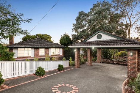 Property photo of 17 Maroong Drive Research VIC 3095